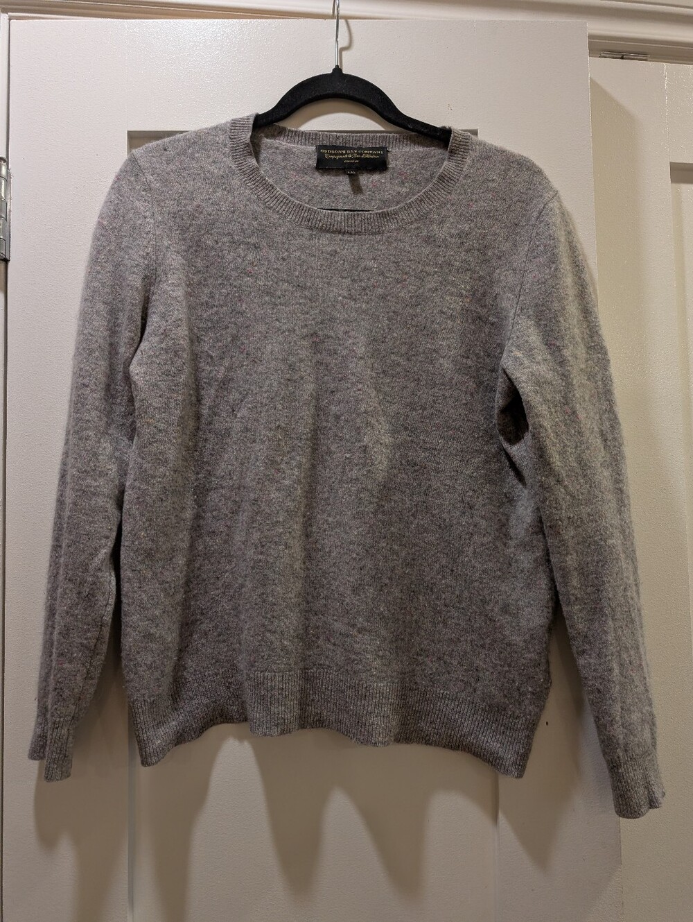 100% Cashmere Crewneck,L(Fits Smaller)